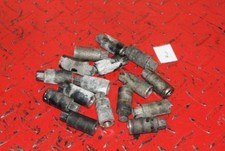 Cylinder nut cylinder groove