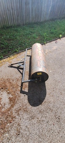 Towable garden roller heavy - roller,