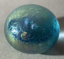 Vintage Heron Glass Iridescent Art Glass Paperweight.