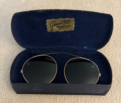 Vintage 1930 clip on - vintage, 1930's