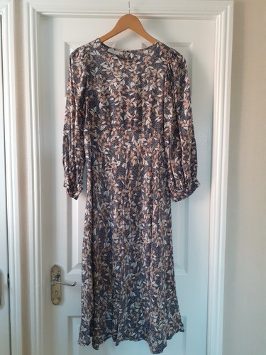Masai floral midi - dress, m