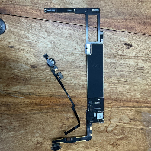 Apple ipad 8th gen space - ipad,