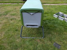 Omlet Beehaus Beehive with