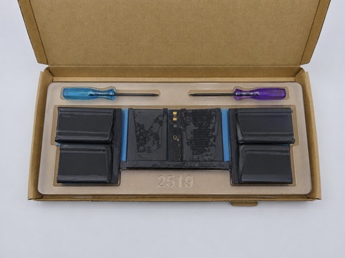 Genuine original apple macbook - genuine,