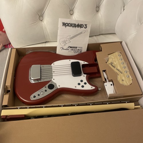 Rockband wireless fender - 3,