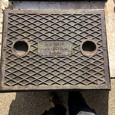 Cast iron Manhole Cover &