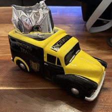 Ringtons Wade Ceramic Model