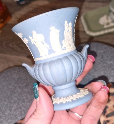 Wedgwood blue jasperware urn - wedgwood,