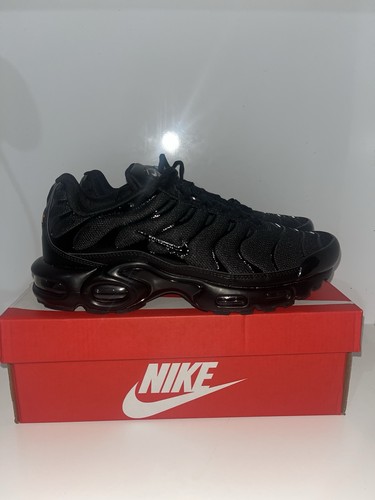 Brand new nike - brand, plus
