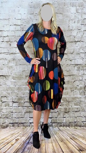 Out xile vibrant circles - out,