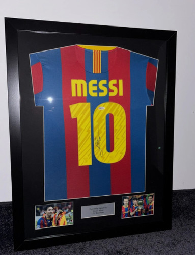 Lionel messi hand signed - lionel,