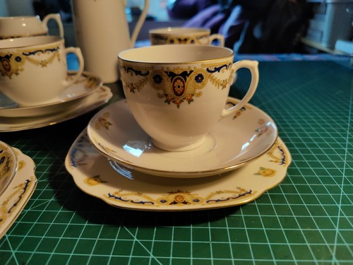 Pair trios mz - pair, of