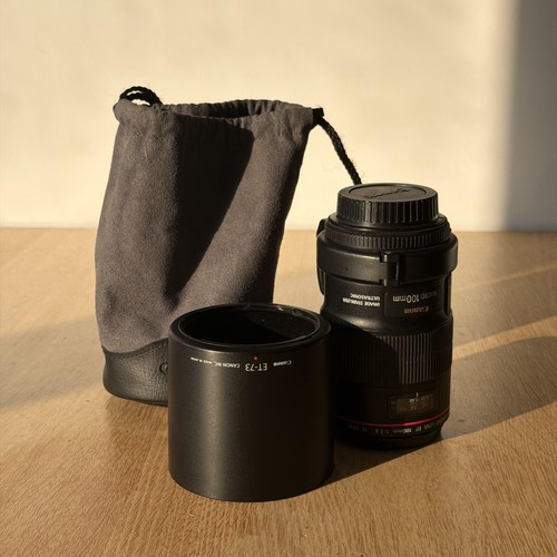 Canon 100mm is usm - ef,