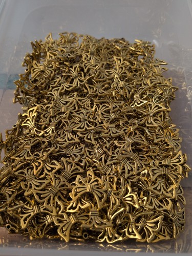 Angel wing beads - wing,