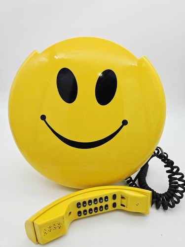 Vtg novelty yellow smiley - novelty,