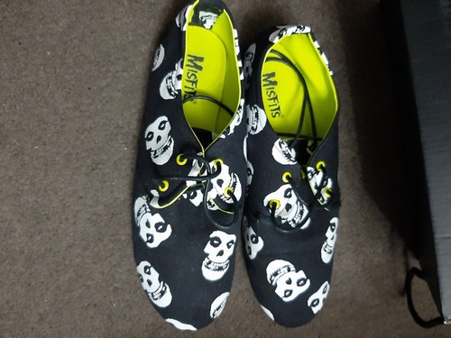 Boxed misfits shoes draven - by,