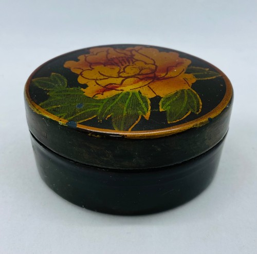 Vintage painted bakelite pill - bakelite,