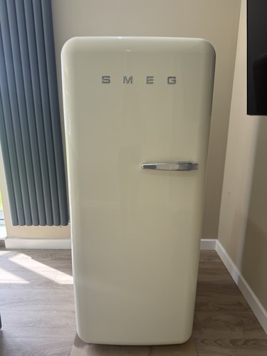 Smeg fridge freezer fab28 - fridge,