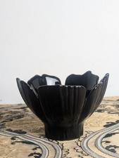 Tulip Black Art Black Glass