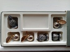 VINTAGE PLACE CARD HOLDERS 6 x different fruit, 1" tall