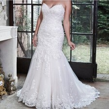 Maggie Sottero (Marianne)