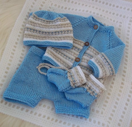 Baby knitting patterns 49 - dk,