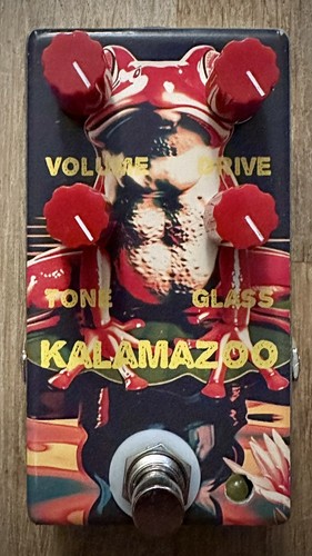 Lurvepedal kalamazoo guitar - lurvepedal,