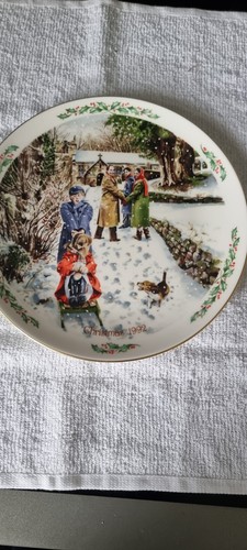 Royal doulton family - royal,