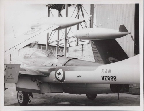 Havilland sea venom wz899 - havilland,
