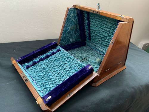 1881 cutlery case table - case, 'table