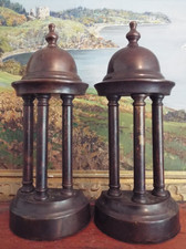 A LARGE PAIR OF BRONZE / BRASS
