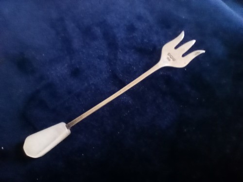 Solid silver small - small, pickle