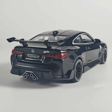 1:32 BMW M4 Coupe Diecast