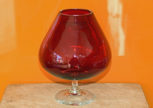 Vintage red brandy balloon - red,