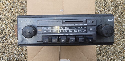 Philips car radio - philips,