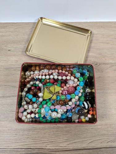 26pc vintage costume jewellery - 26pc,