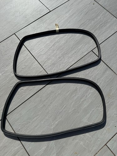 Rear window seals - window, for