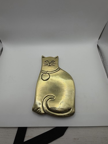 Brass cat trivet plate spoon - brass,