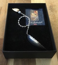 Norwegian 830 Silver Caddy Spoon with elegant Twisted Loop Handle by Sylvsmidja