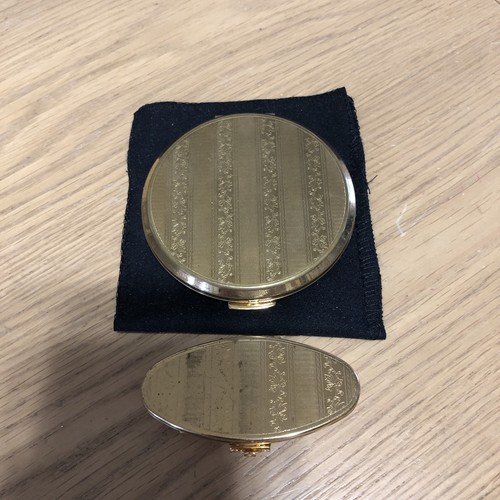 Stratton vintage powder - vintage,