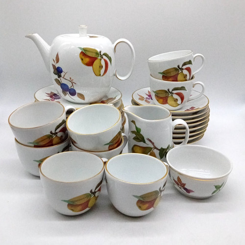 Royal worcester evesham pcs - worcester,