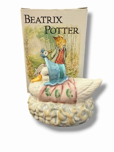Puddleduck feather nest duck - feather,