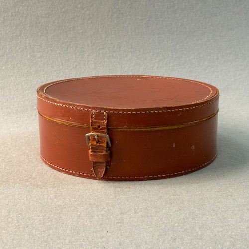Collectable vintage leather - collectable,