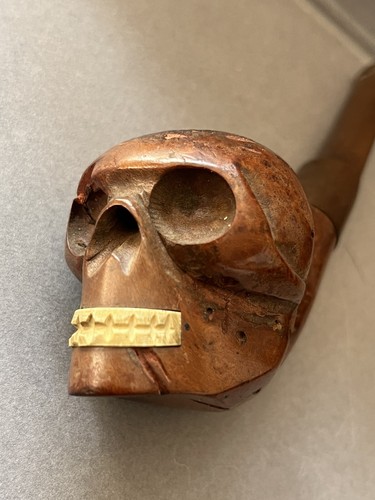 Old wooden tobacco pipe the - wooden,