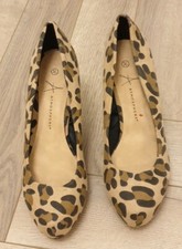 ANIMAL PRINT SUEDE LOOK COURT