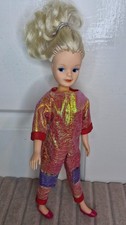 Vintage Pedigree Smirky Sindy