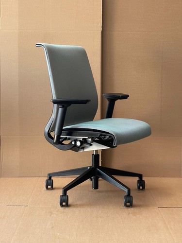 Steelcase think ergonomic - steelcase, v1