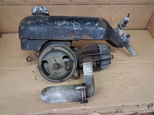 Trijon 1950s cyclemotor engine - 1950s,