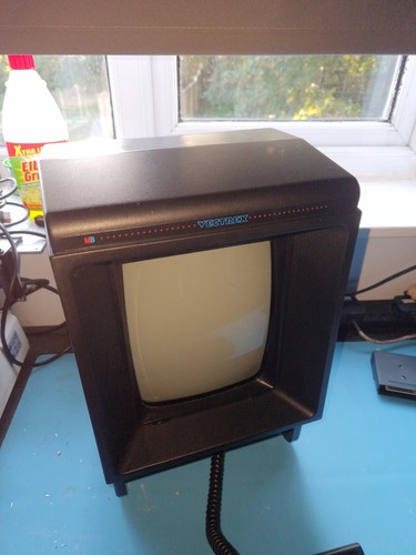 Vectrex console with games - vectrex,