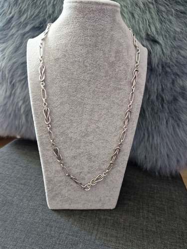 Gorgeous solid sterling silver - gorgeous,